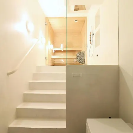 Spacious For 2 With Sauna In Punavuori هلسنكي