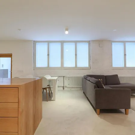 Spacious For 2 With Sauna In Punavuori شقة هلسنكي