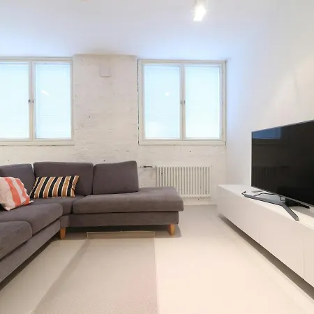 Spacious For 2 With Sauna In Punavuori 公寓 赫尔辛基